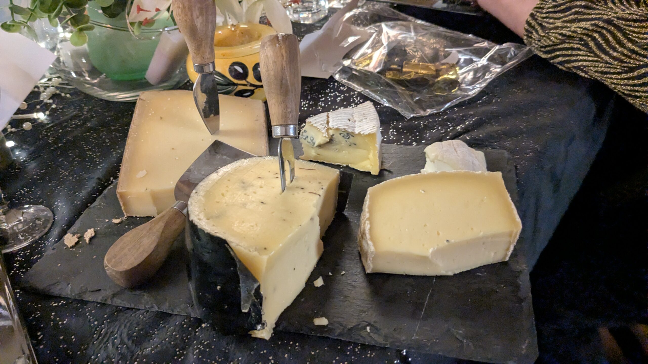 PXL_20251231_230345675